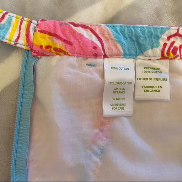 Lily Pulitzer Shorts - Picture 3 of 5